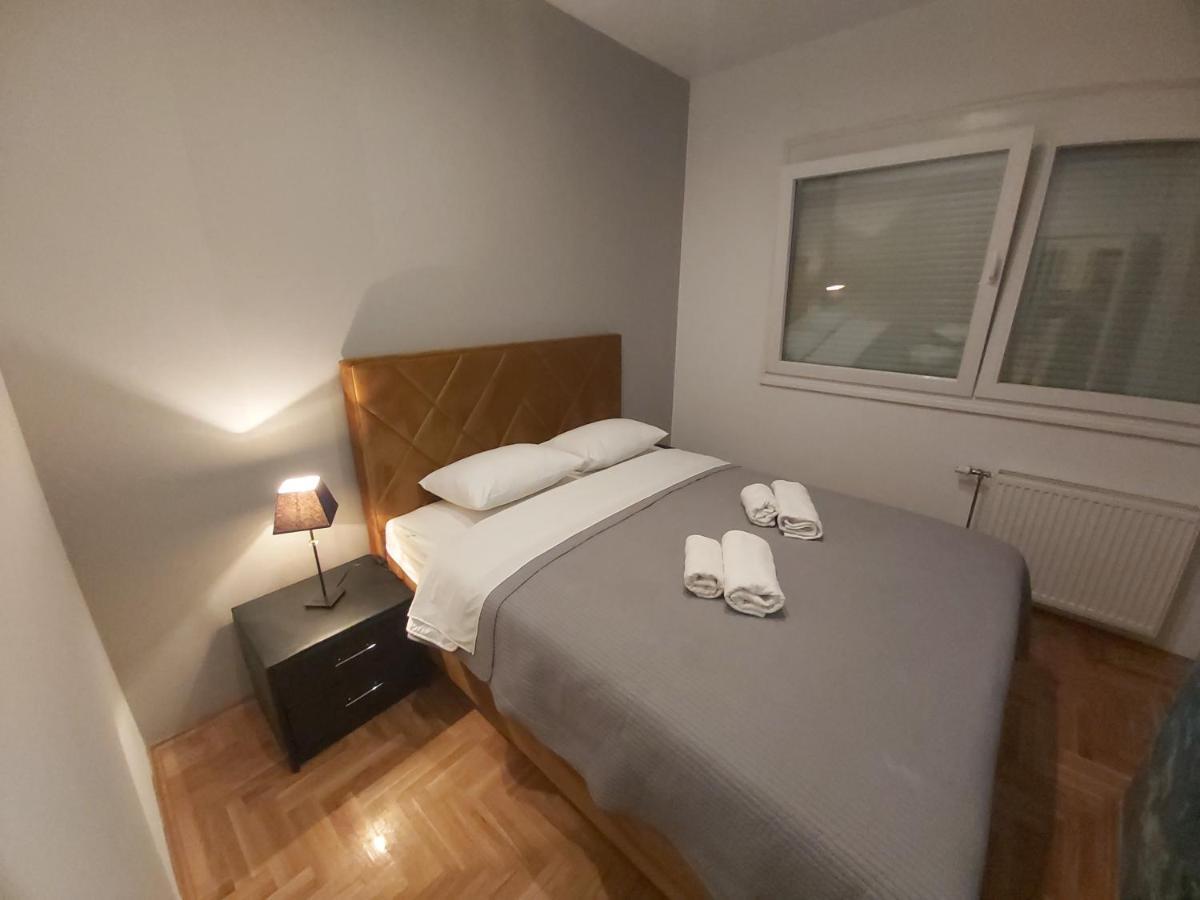 Apartment Nikirent Banja Luka Ngoại thất bức ảnh