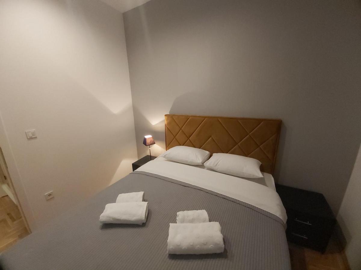 Apartment Nikirent Banja Luka Ngoại thất bức ảnh