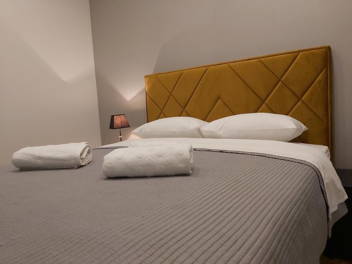 Apartment Nikirent Banja Luka Ngoại thất bức ảnh