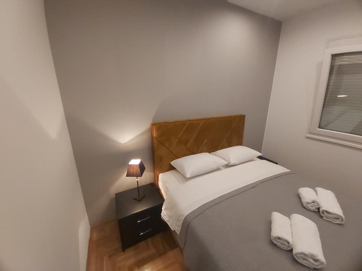Apartment Nikirent Banja Luka Ngoại thất bức ảnh