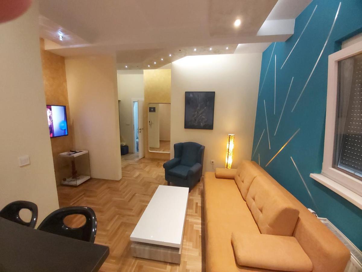 Apartment Nikirent Banja Luka Ngoại thất bức ảnh